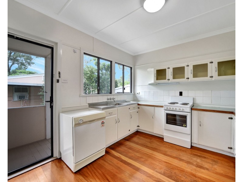 73 Evenwood Street, Coopers Plains QLD 4108