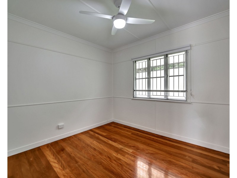 73 Evenwood Street, Coopers Plains QLD 4108