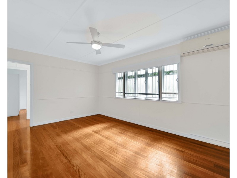 73 Evenwood Street, Coopers Plains QLD 4108