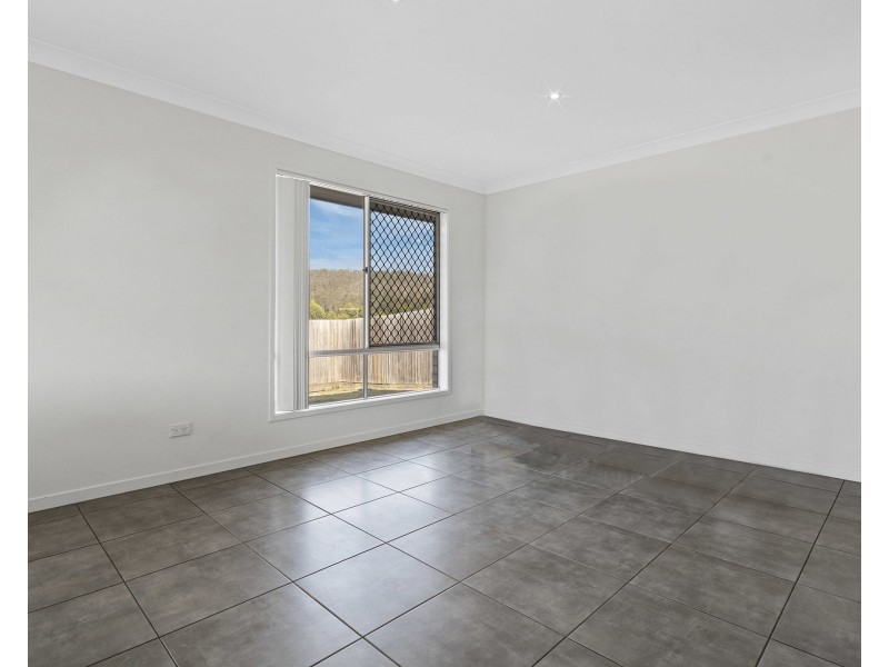 11 Shelley Street, Redbank Plains QLD 4301