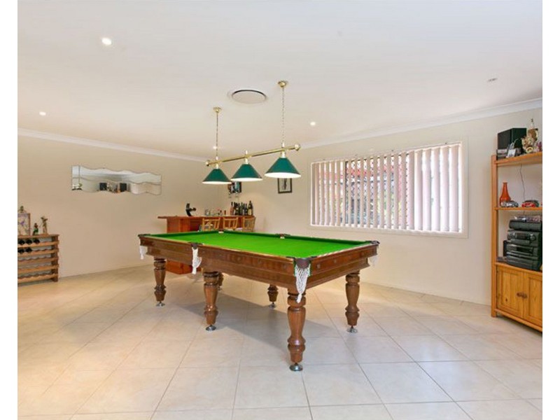 6 Bedarra Street, Redland Bay QLD 4165