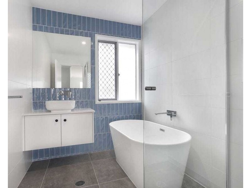 42 Tanzanite Street, Pallara QLD 4110