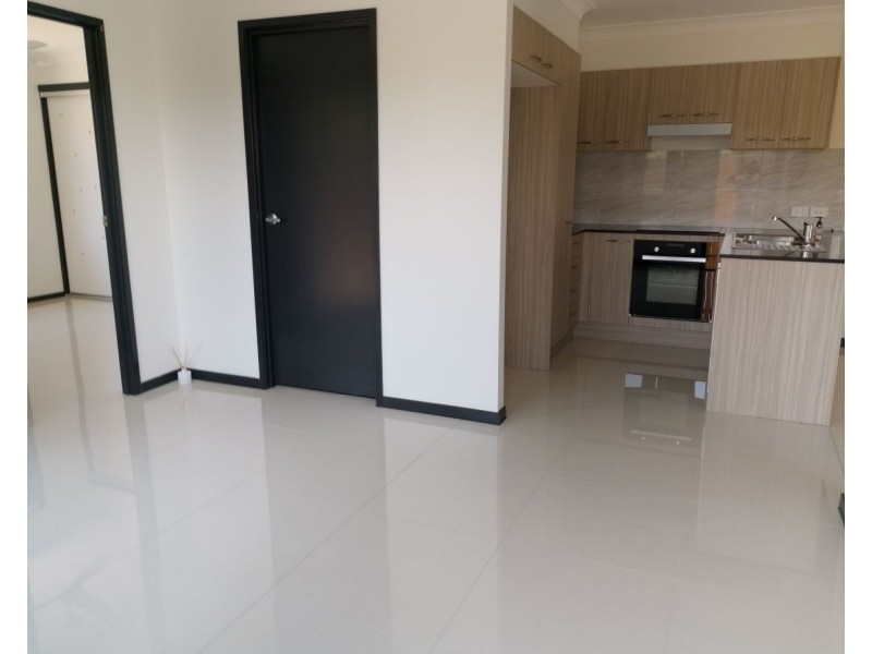 2/19 Linton Street, Loganlea QLD 4131
