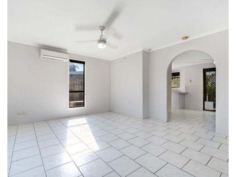 87 Sunscape Drive, Eagleby QLD 4207