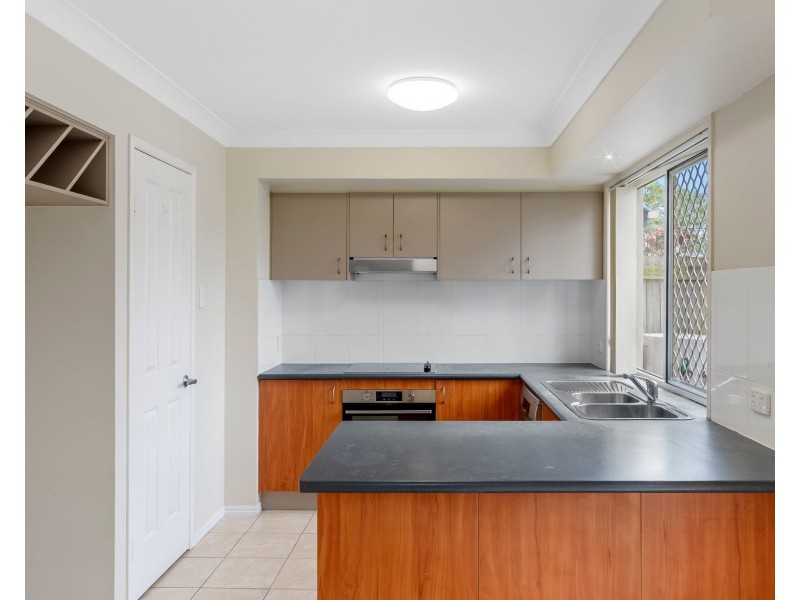 5/11 Pyranees Street, Calamvale QLD 4116