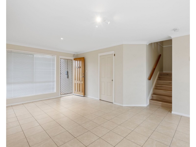 5/11 Pyranees Street, Calamvale QLD 4116