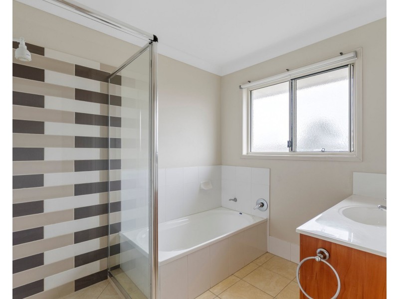 5/11 Pyranees Street, Calamvale QLD 4116