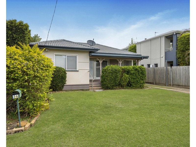 24 Durham Street, Southport QLD 4215