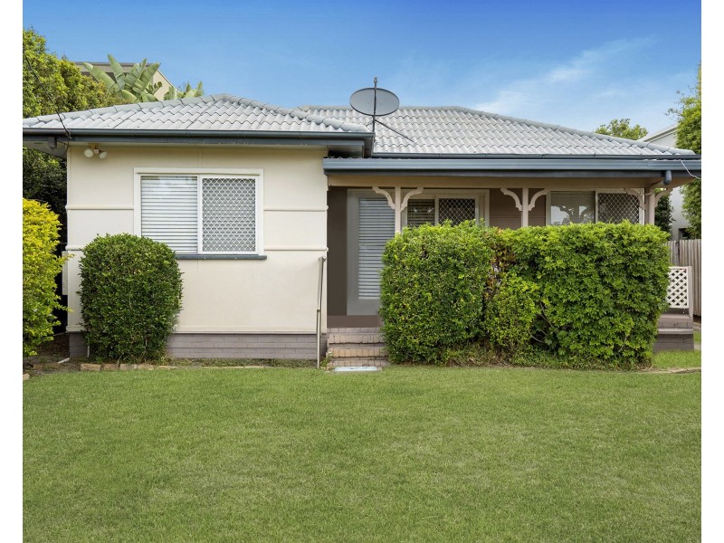 24 Durham Street, Southport QLD 4215