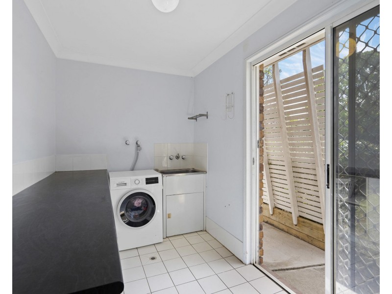 6 Perak Court, Tanah Merah QLD 4128