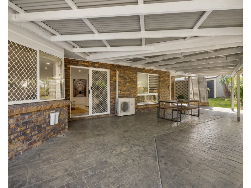 6 Perak Court, Tanah Merah QLD 4128