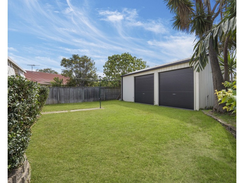 6 Perak Court, Tanah Merah QLD 4128