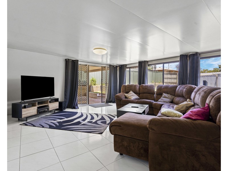 36 Lowry Street, Slacks Creek QLD 4127