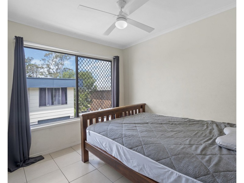 8/111 Station Road, Woodridge QLD 4114