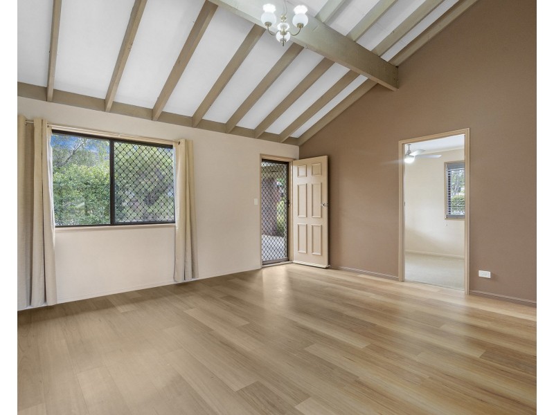 30/129 North Road, Woodridge QLD 4114