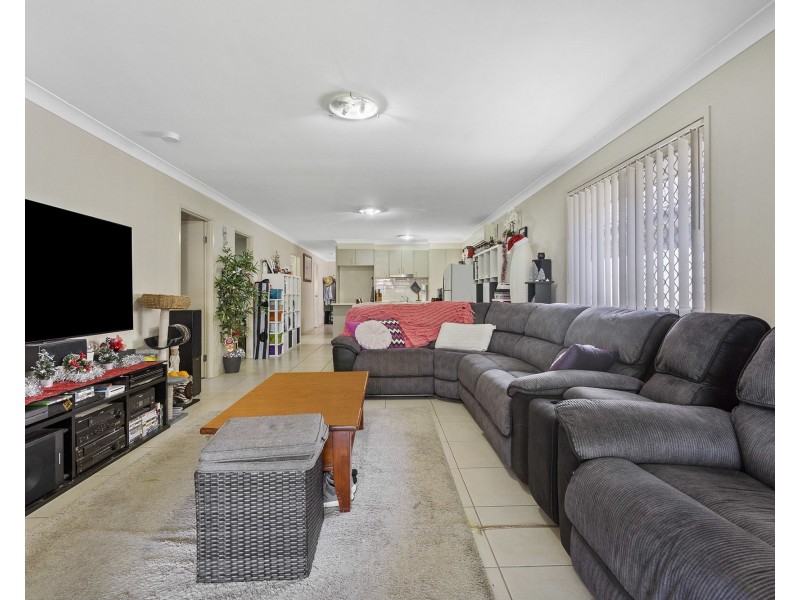 17 Jones Street, Rothwell QLD 4022