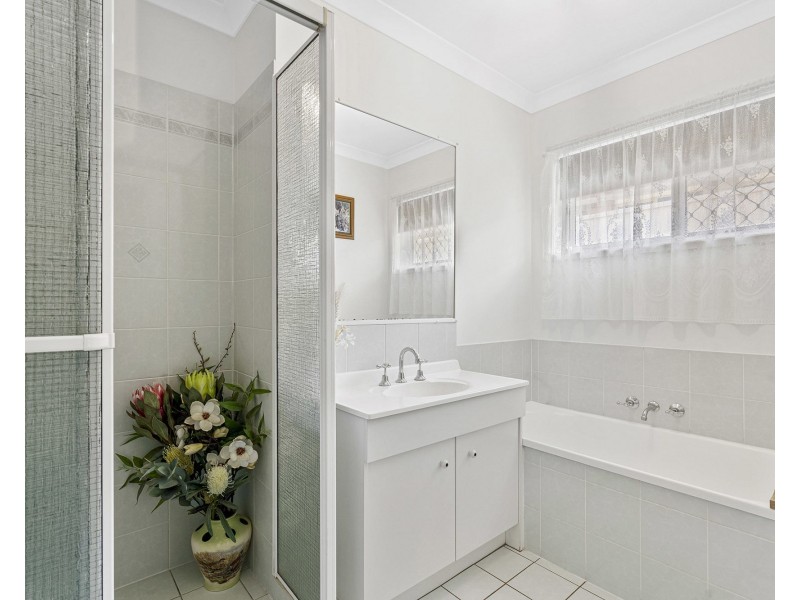3 Lyndon Court, Boronia Heights QLD 4124