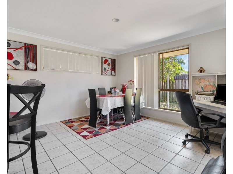 6 Evergreen Court, Calamvale QLD 4116