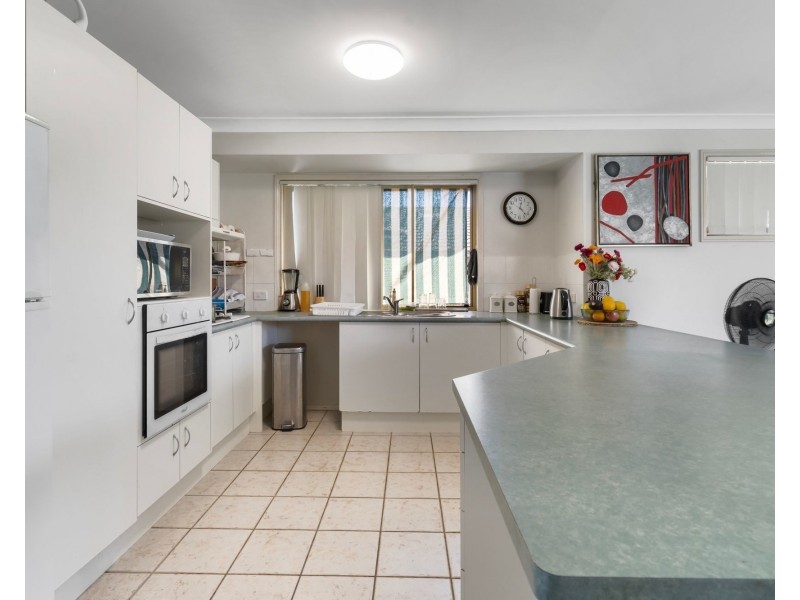 6 Evergreen Court, Calamvale QLD 4116