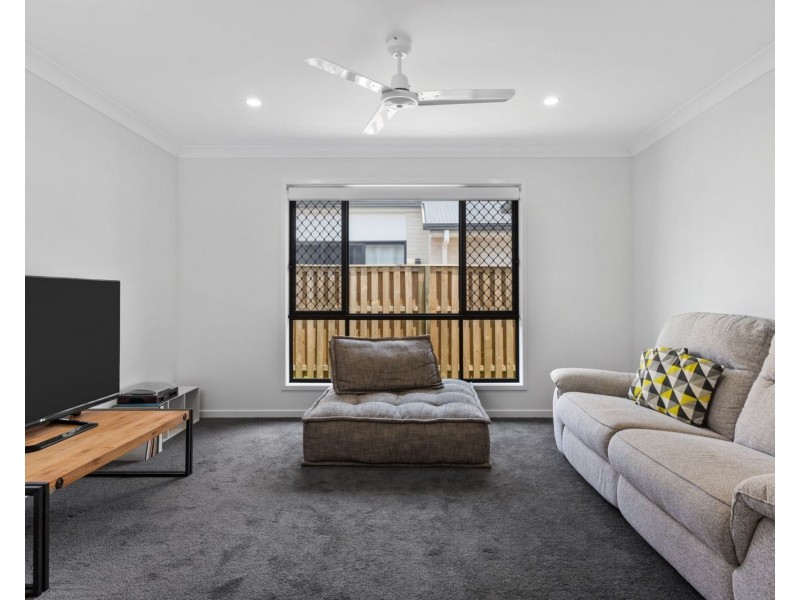 145 Killara Boulevard, Logan Reserve QLD 4133