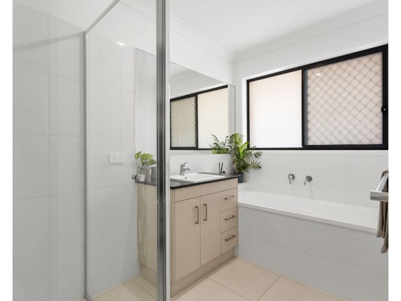 145 Killara Boulevard, Logan Reserve QLD 4133