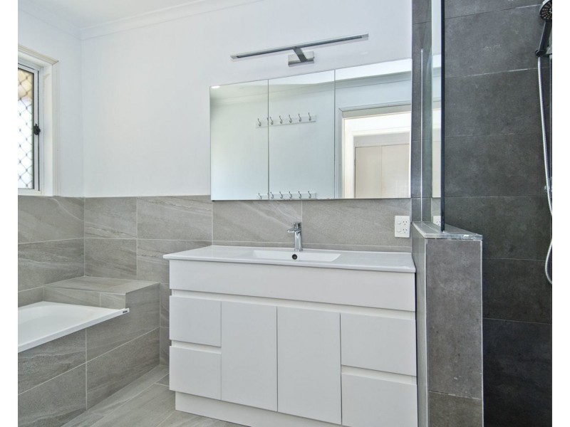 18 Kinchant Street, Marsden QLD 4132