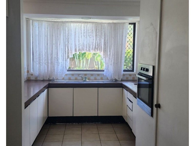 18 Bodian Street, Carindale QLD 4152