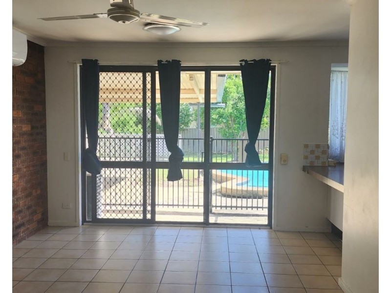 18 Bodian Street, Carindale QLD 4152