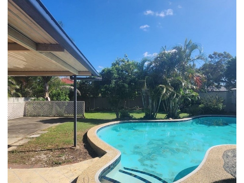 18 Bodian Street, Carindale QLD 4152