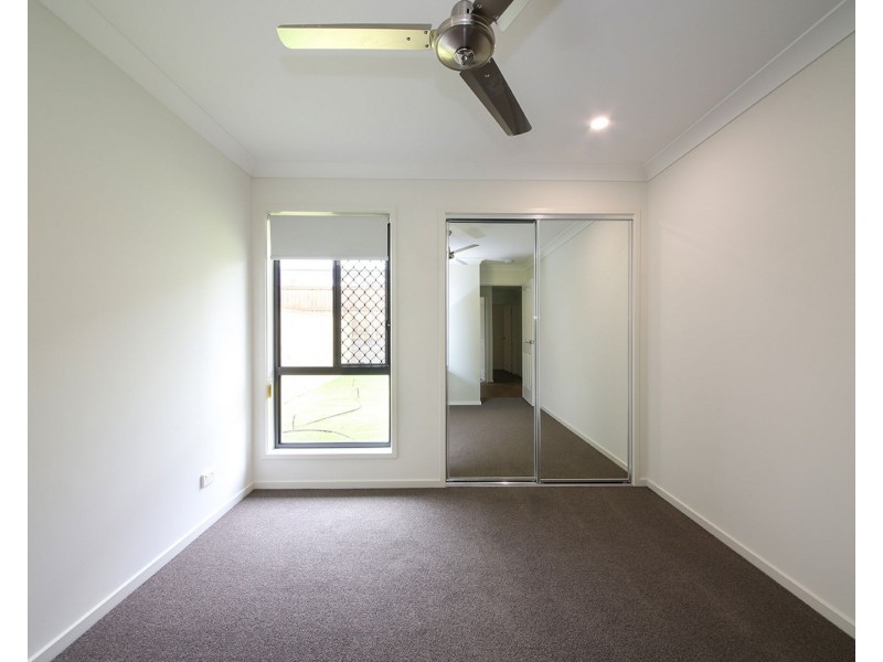 4 Delaway Street, Chambers Flat QLD 4133