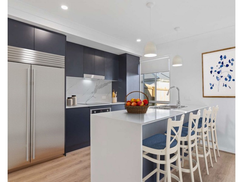 5 Sunline Court, Logan Reserve QLD 4133