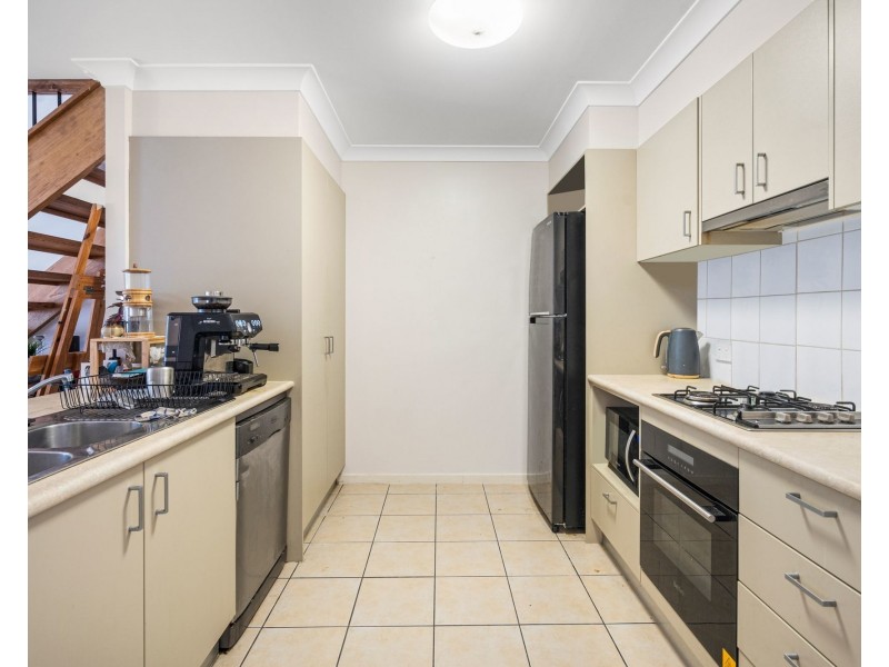3/1-5 Anthony Street, Kingston QLD 4114