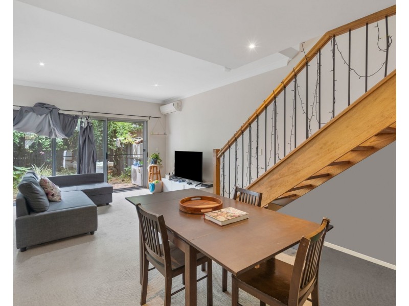 3/1-5 Anthony Street, Kingston QLD 4114