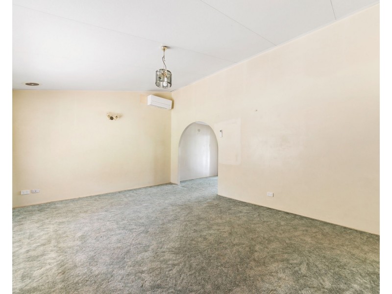 21 Louis Street, Beenleigh QLD 4207