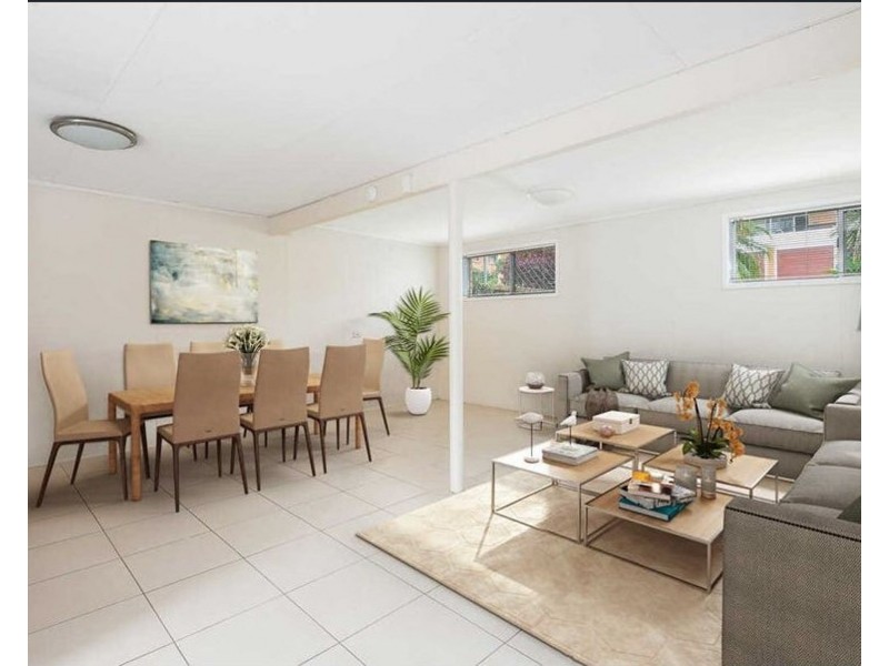 23 Valentia Street, Mansfield QLD 4122