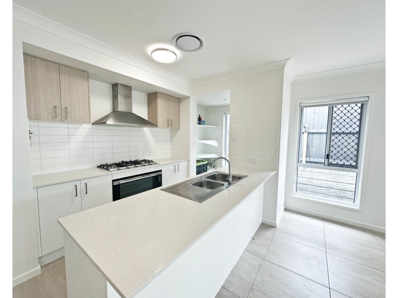 7 Fairmount Circuit, Yarrabilba QLD 4207