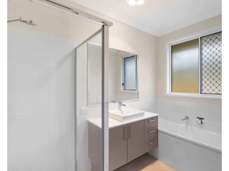 9 Jordan Close, Slacks Creek QLD 4127