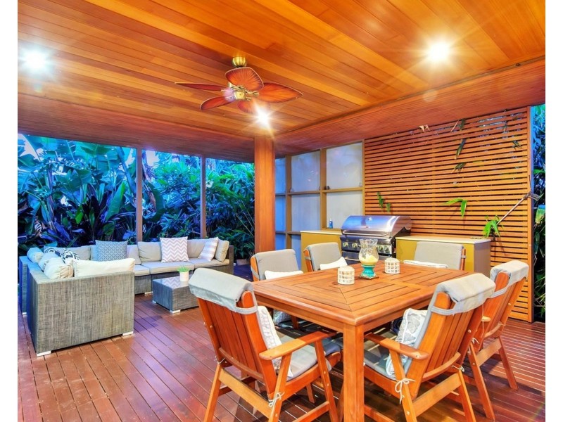 15 Landsdowne Drive, Ormeau Hills QLD 4208