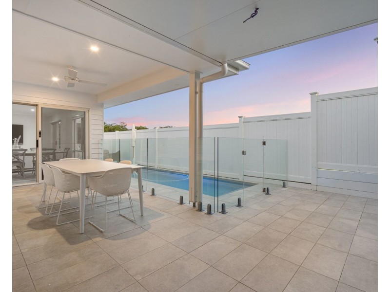 37 Flowers Drive, Coomera QLD 4209