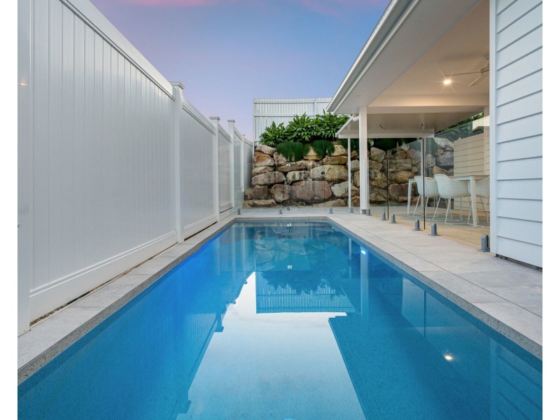 37 Flowers Drive, Coomera QLD 4209