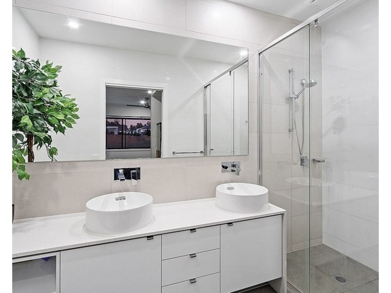 19/166 Nottingham Road, Parkinson QLD 4115