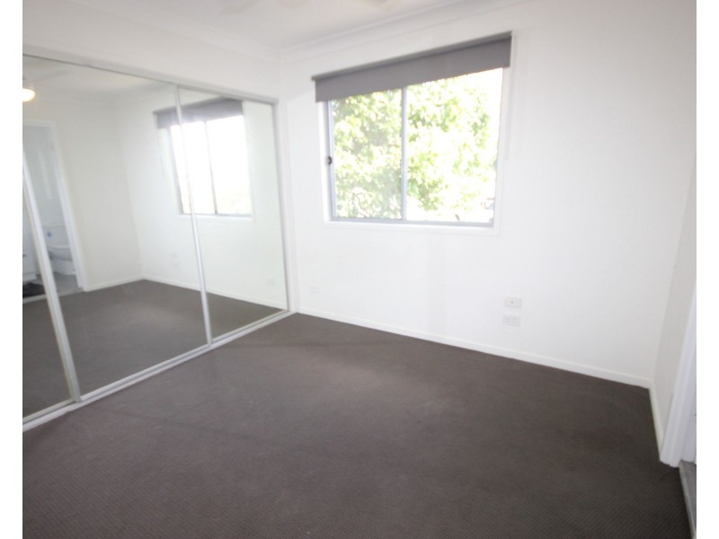 73/266 Henty Drive, Redbank Plains QLD 4301