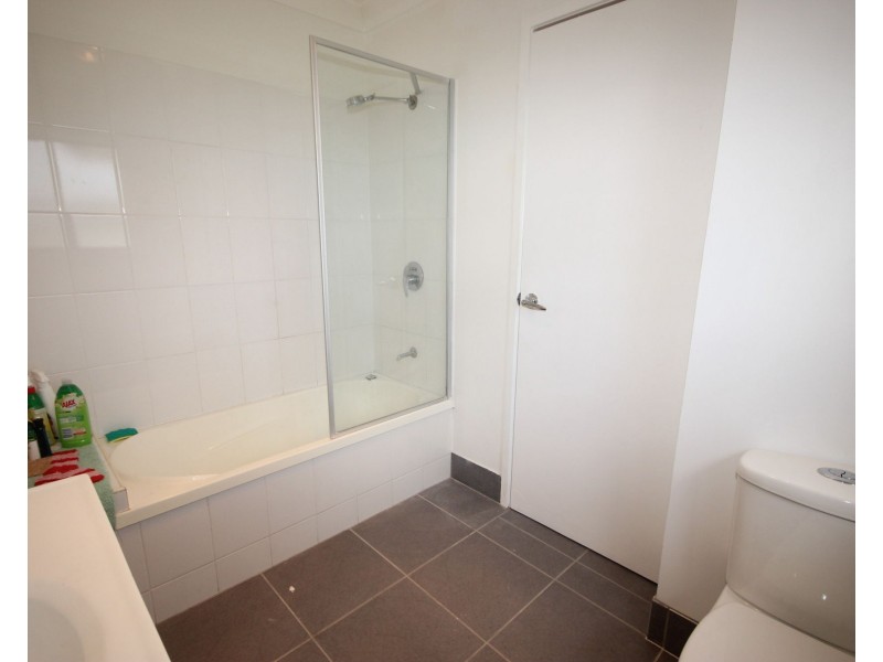 73/266 Henty Drive, Redbank Plains QLD 4301