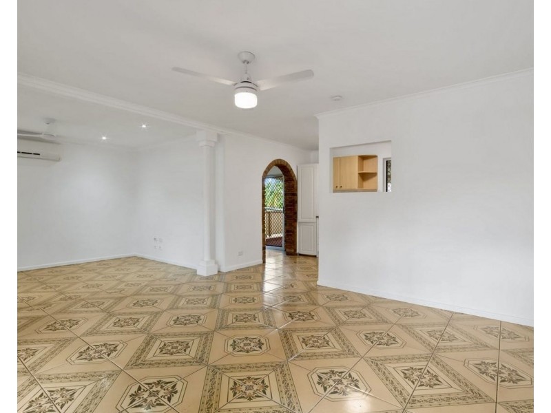 16 Mankina Street, Slacks Creek QLD 4127