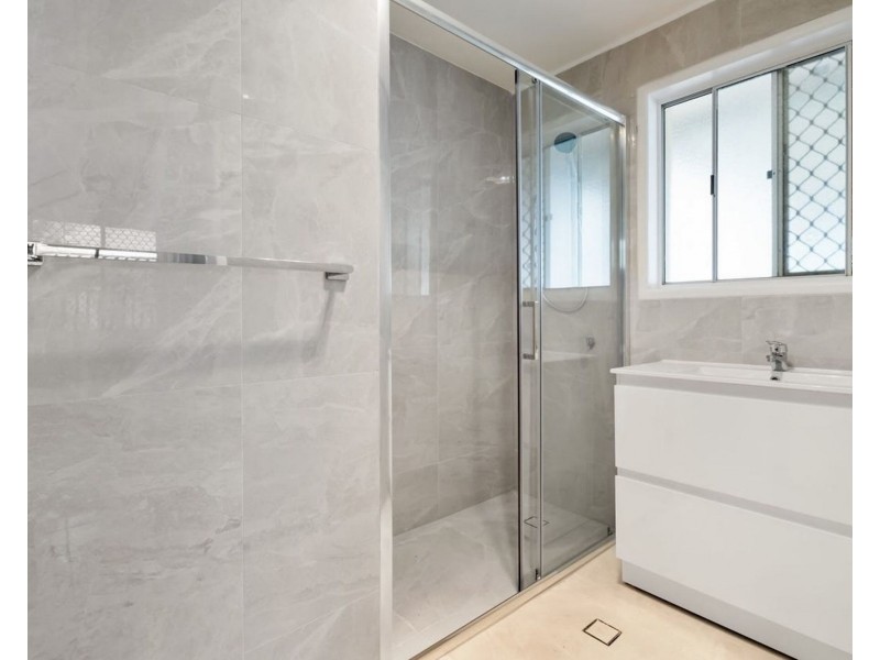 16 Mankina Street, Slacks Creek QLD 4127