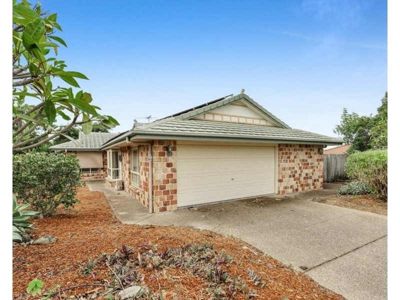 15 William Nixon Way, Edens Landing QLD 4207