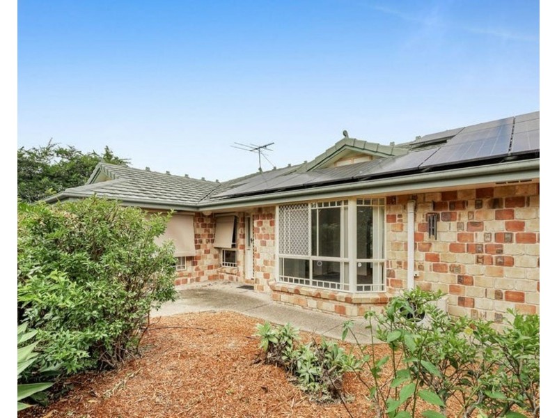 15 William Nixon Way, Edens Landing QLD 4207