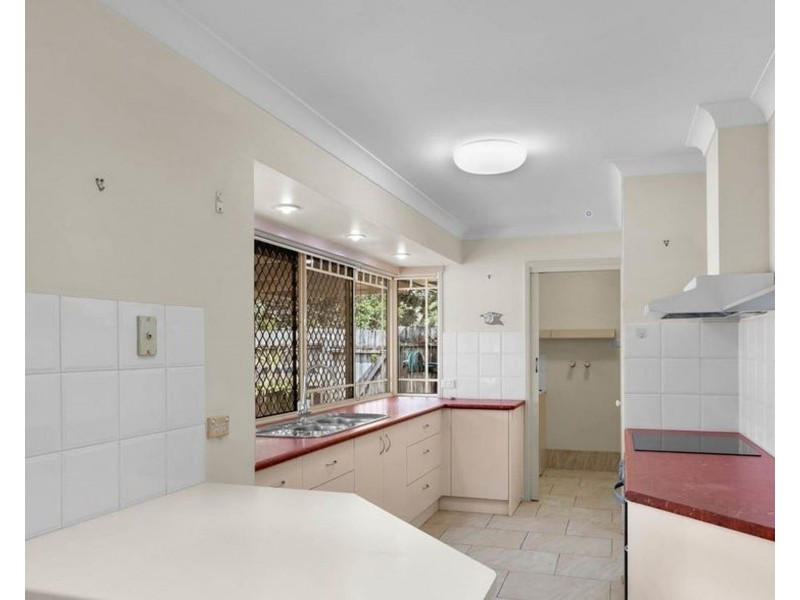 15 William Nixon Way, Edens Landing QLD 4207