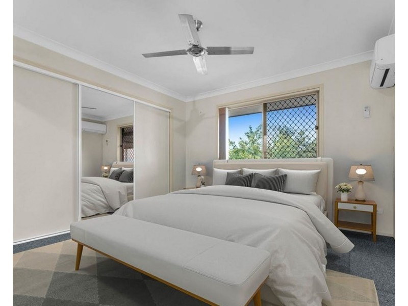 15 William Nixon Way, Edens Landing QLD 4207