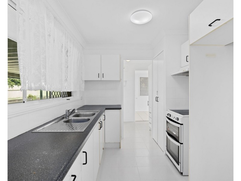 58 Bushland Drive, Regents Park QLD 4118